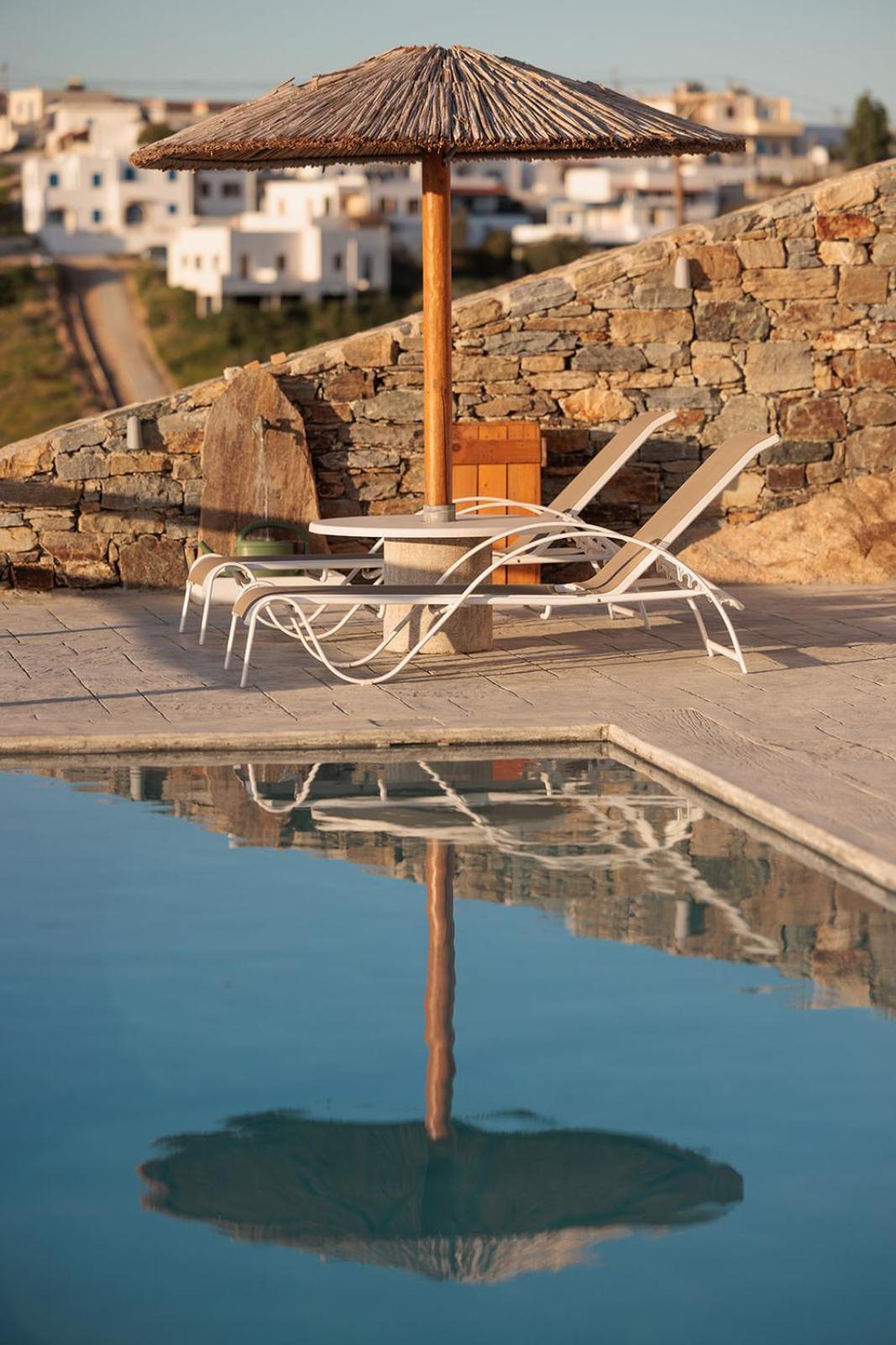 Papa Appartement Glinado Naxos