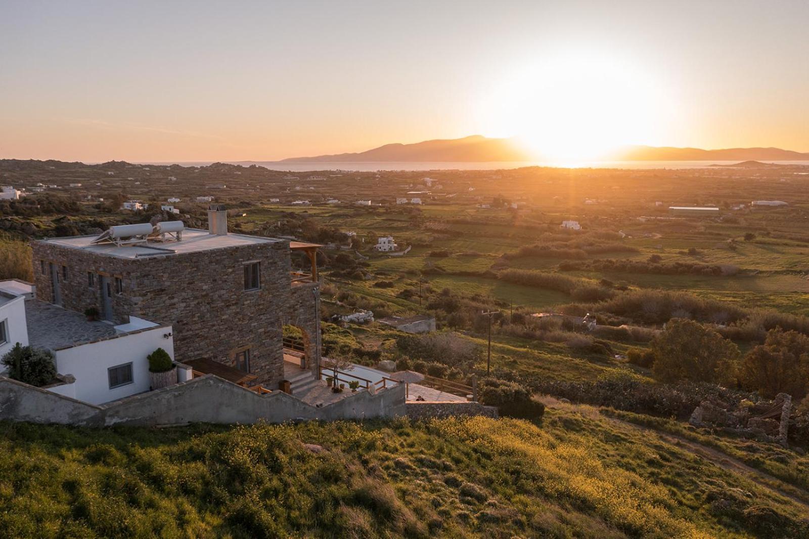 Papa Apartment Glinado Naxos